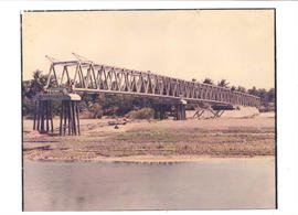 Pembangunan Jembatan Kretek yang menghubungkan Parangtritis dengan Bantul di Kecamatan Kretek, Ba...